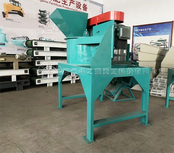 大型養雞場用新型立式粉碎機有哪些特點和優勢？